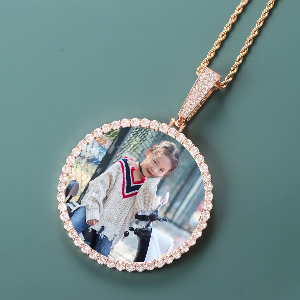 Hip-hop Round Photo Pendant Gold And Silver Rose Gold Round Pendant Necklace