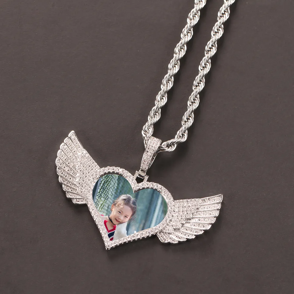 Photo necklace, Picture necklace